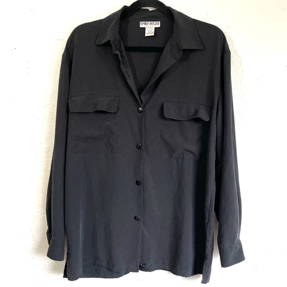 Emily Reger Tops - Emily Reger Vintage Silk Flap Front Pockets Side Slits Soft Blouse